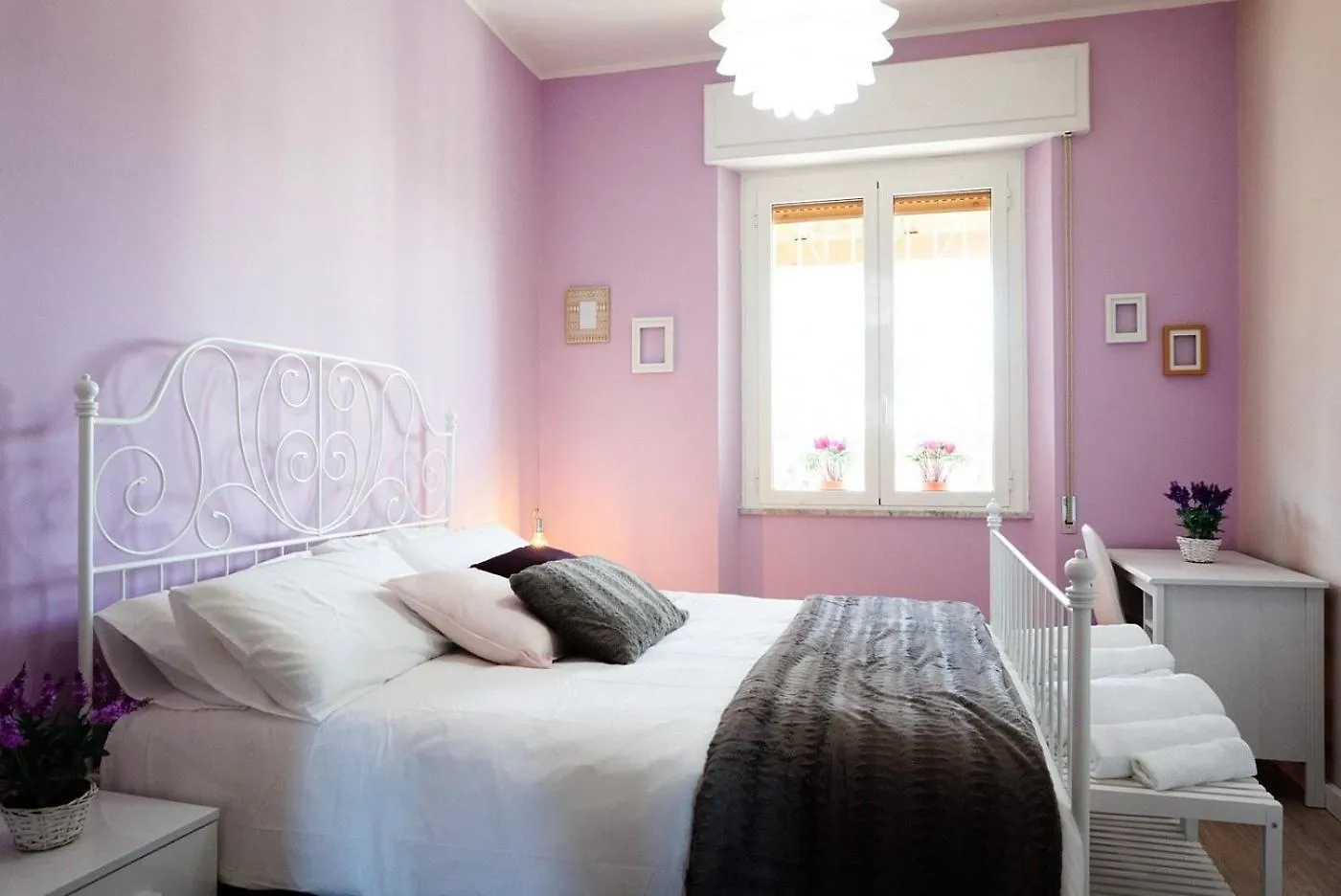 Casa Vacanze Brezza Marina With Beautiful Garden Quartu SantʼElena