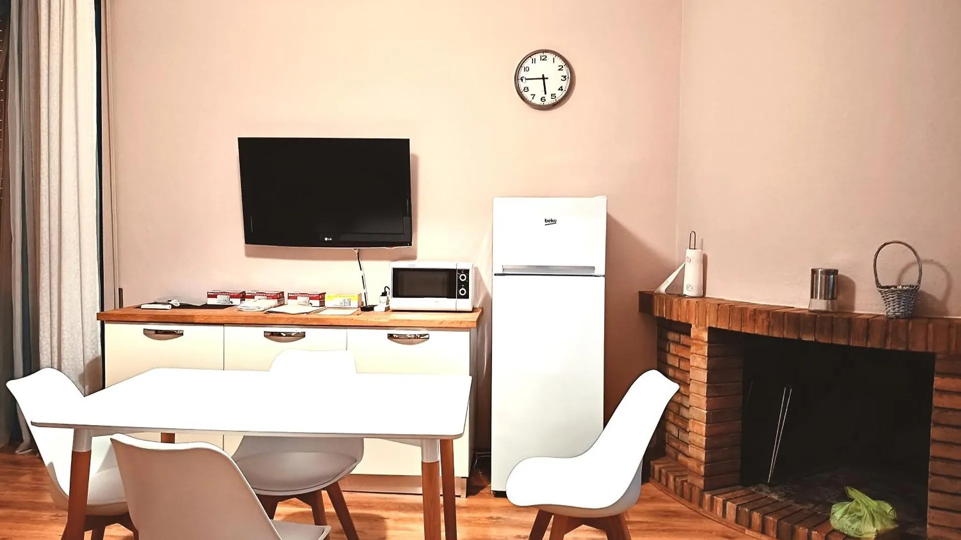 Casa Vacanze Brezza Marina With Beautiful Garden 콰르투 산텔레나 이탈리아
