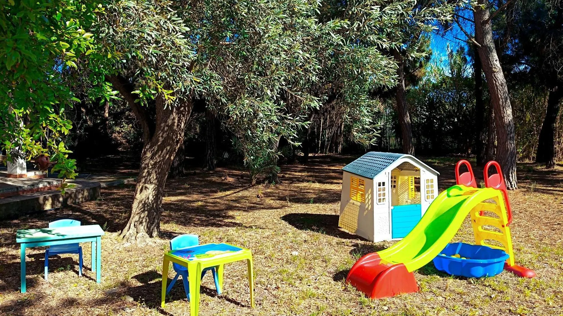 Casa Vacanze Brezza Marina With Beautiful Garden Quartu SantʼElena Ιταλία